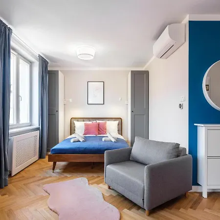 Tyzenhauz Apartments Rakowicka Street Krakow Exterior photo