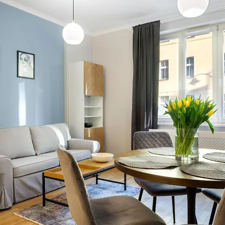 Tyzenhauz Apartments Rakowicka Street Krakow Exterior photo