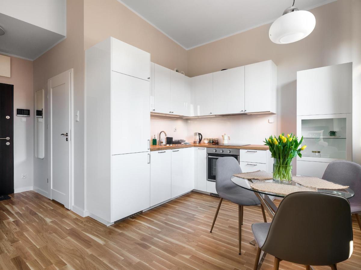 Tyzenhauz Rakowicka Street Apartment Krakow