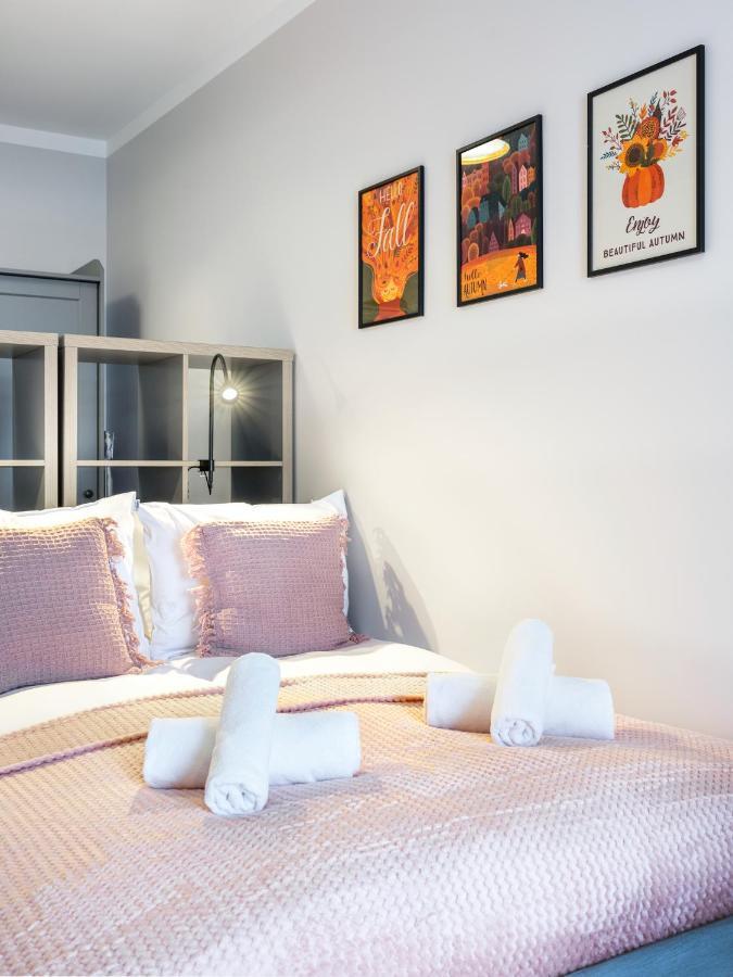 Tyzenhauz Rakowicka Street Apartment Krakow